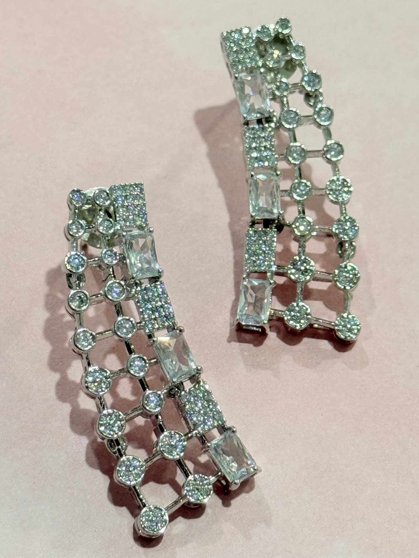 Elegant Silver and Stone V-Shaped Set