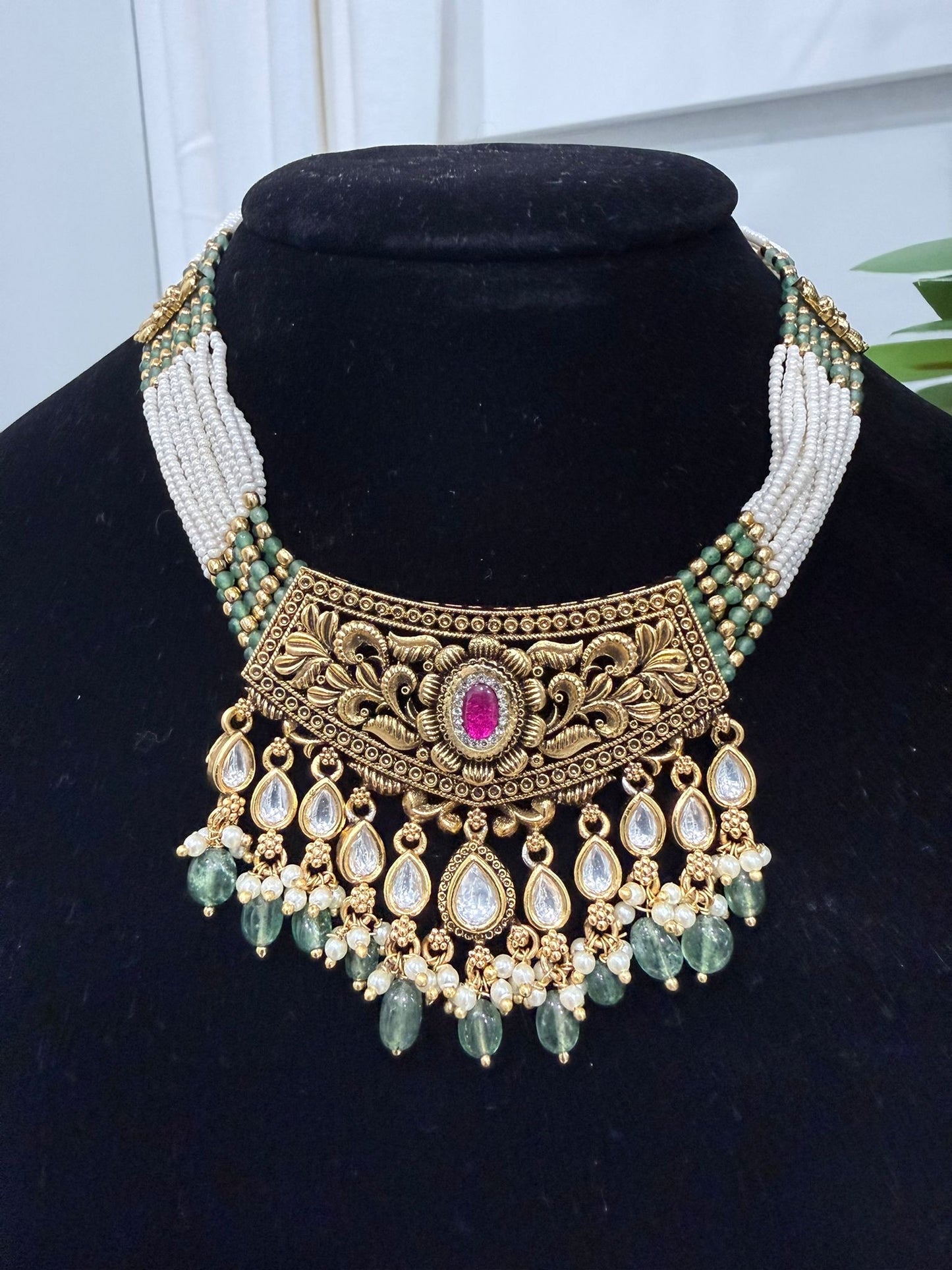 Heritage Set with Pearl Detail