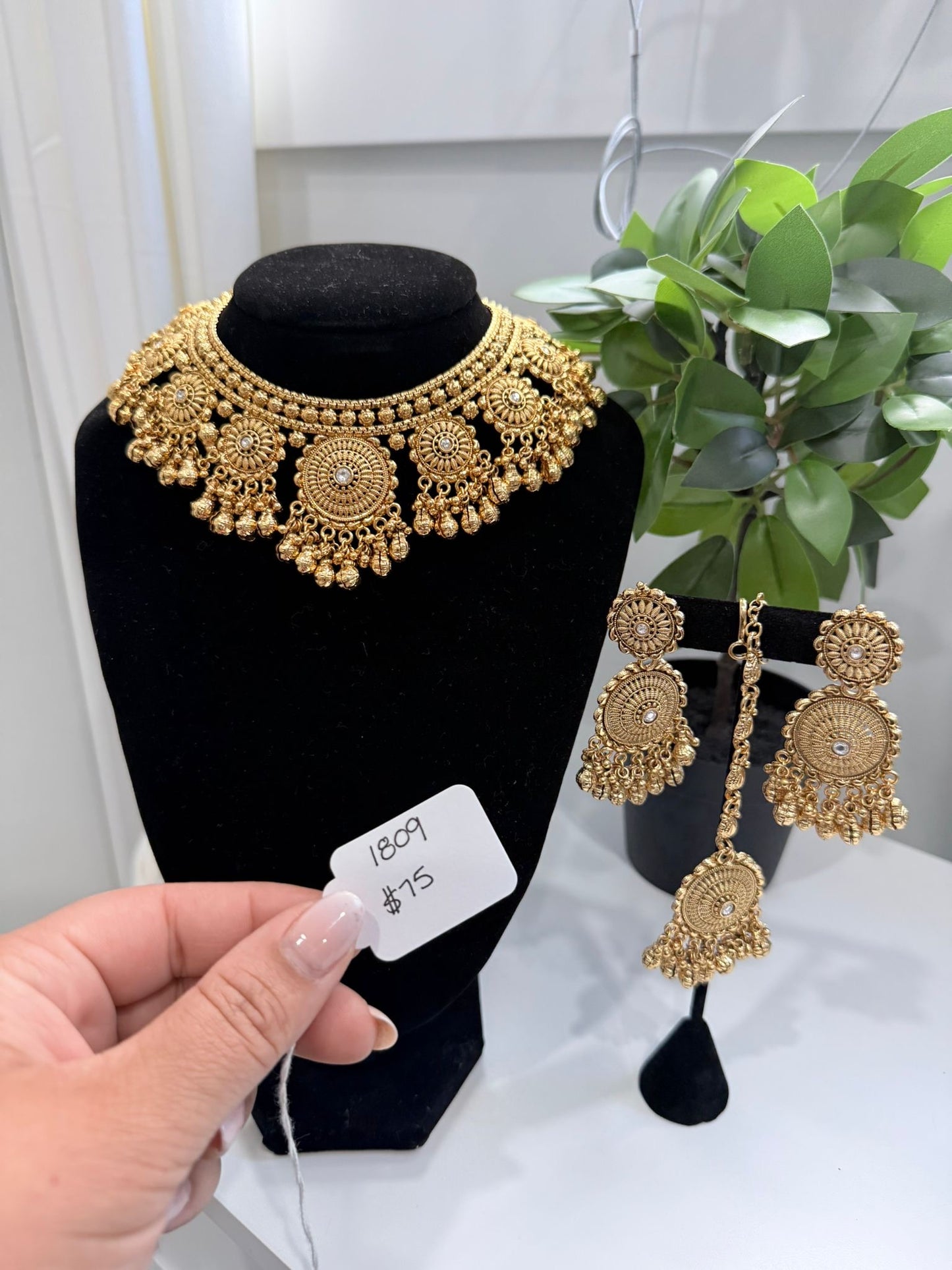 Just Like Gold Set with Tikka