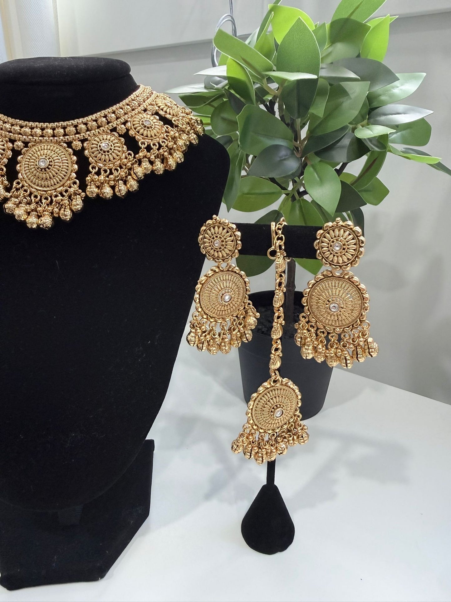 Just Like Gold Set with Tikka