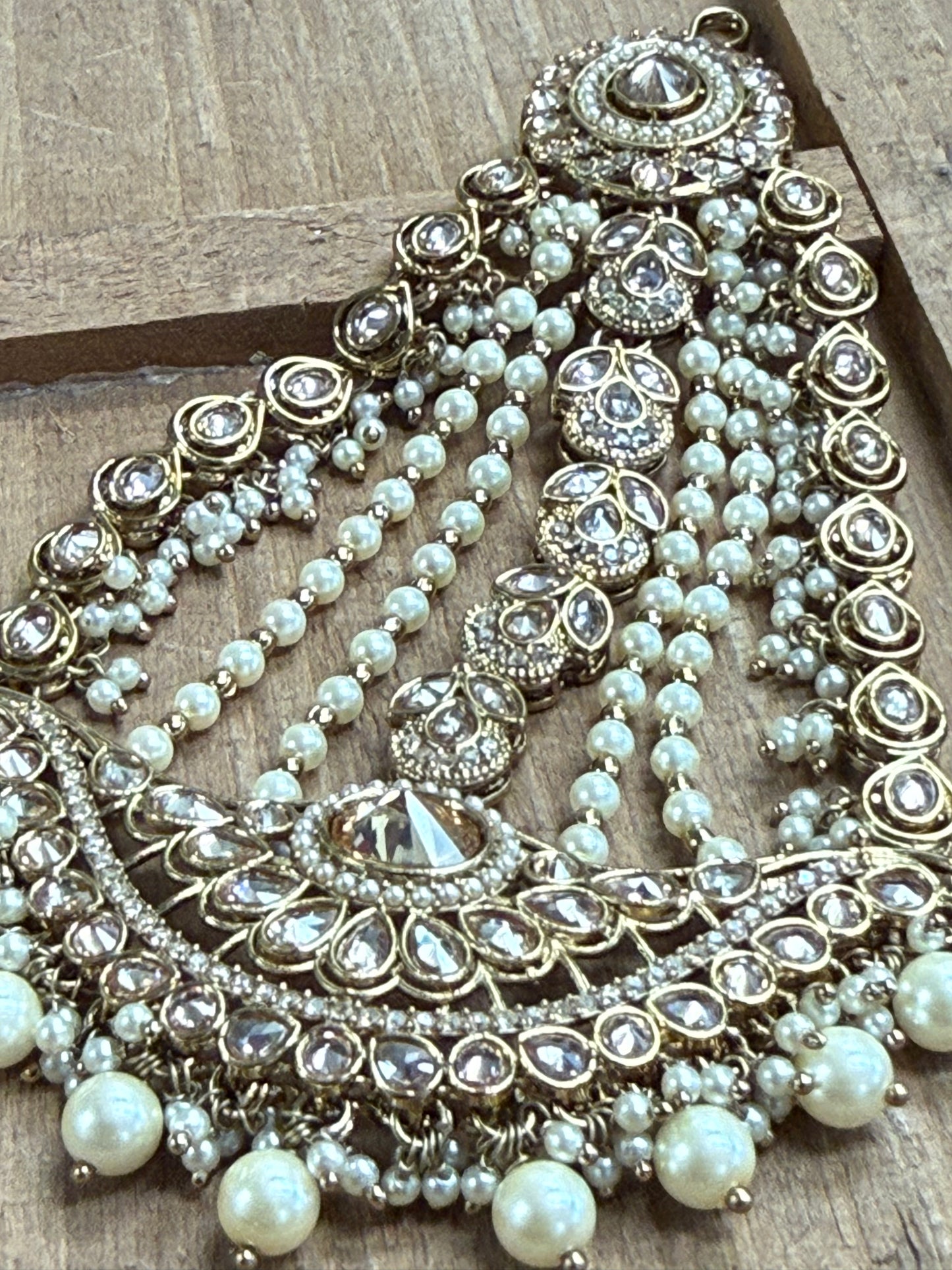 Champagne Stone & Pearl Passa