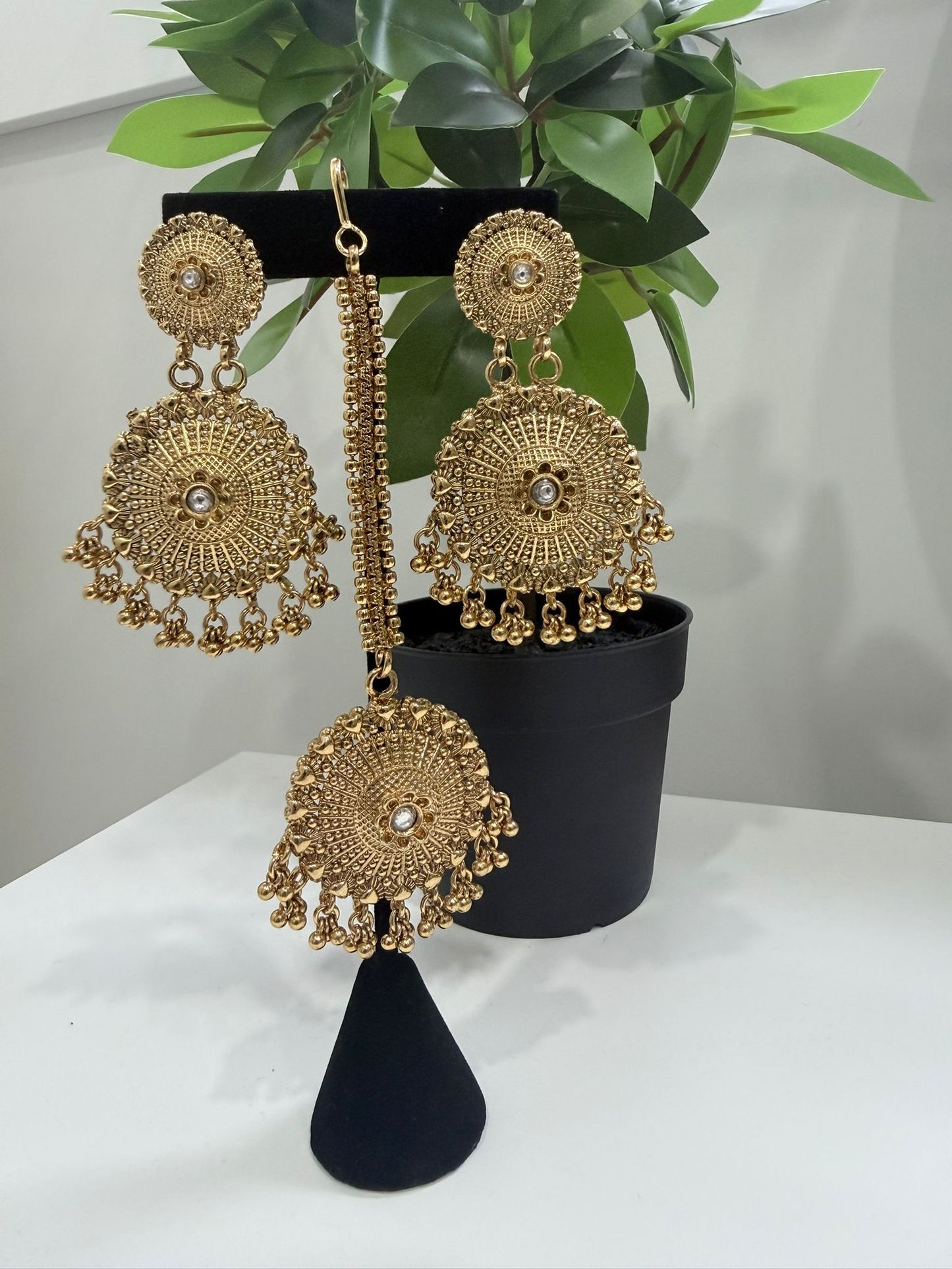 Like Gold Earrings and Tikka