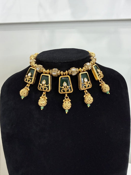 Unique Heritage Set - Emerald Green Stone set in Gold