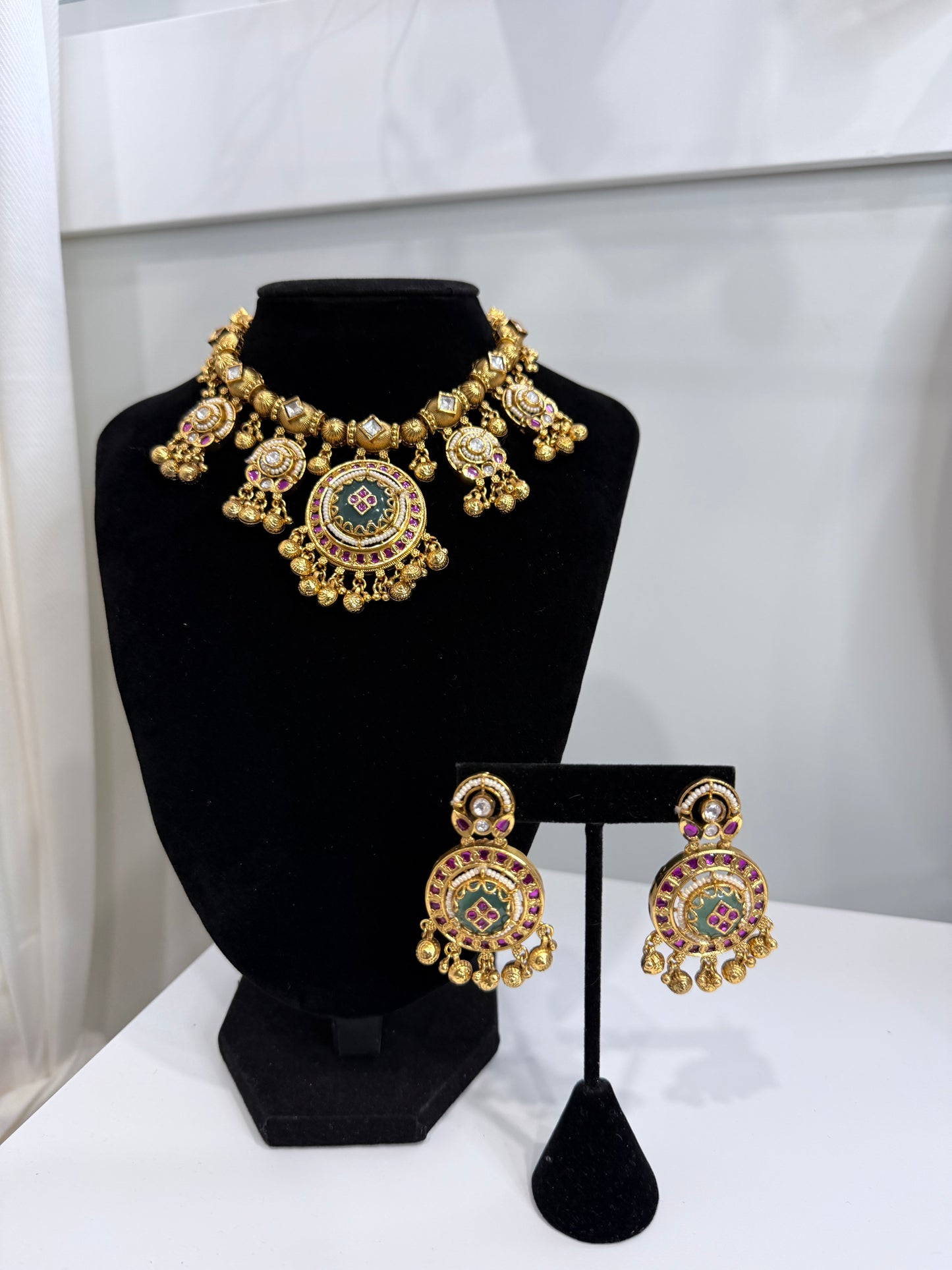Statement Gold Heritage Set