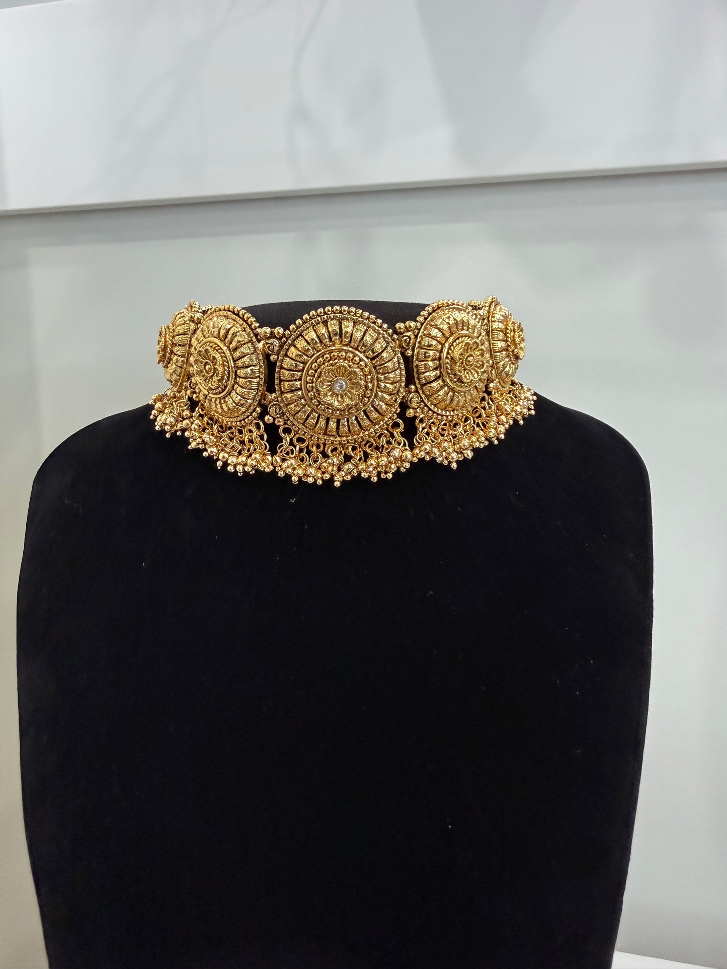 Just Like Gold! Set with Tikka.