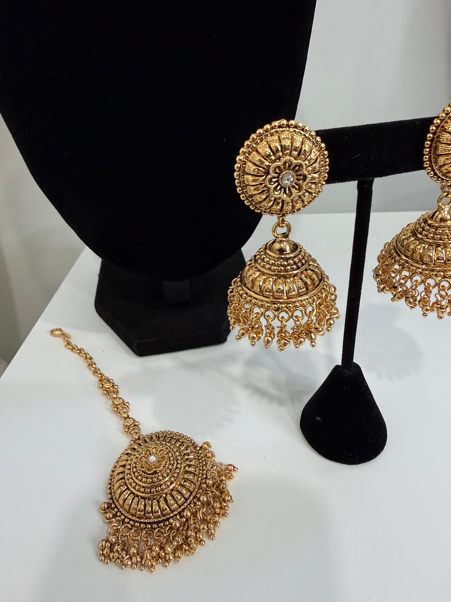 Just Like Gold! Set with Tikka.