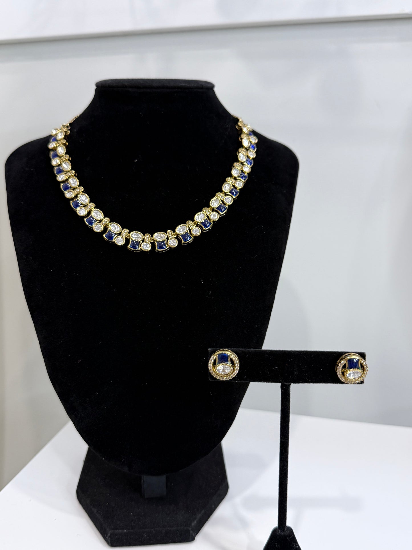 Delicate Navy Blue and Clear Stone Choker Set