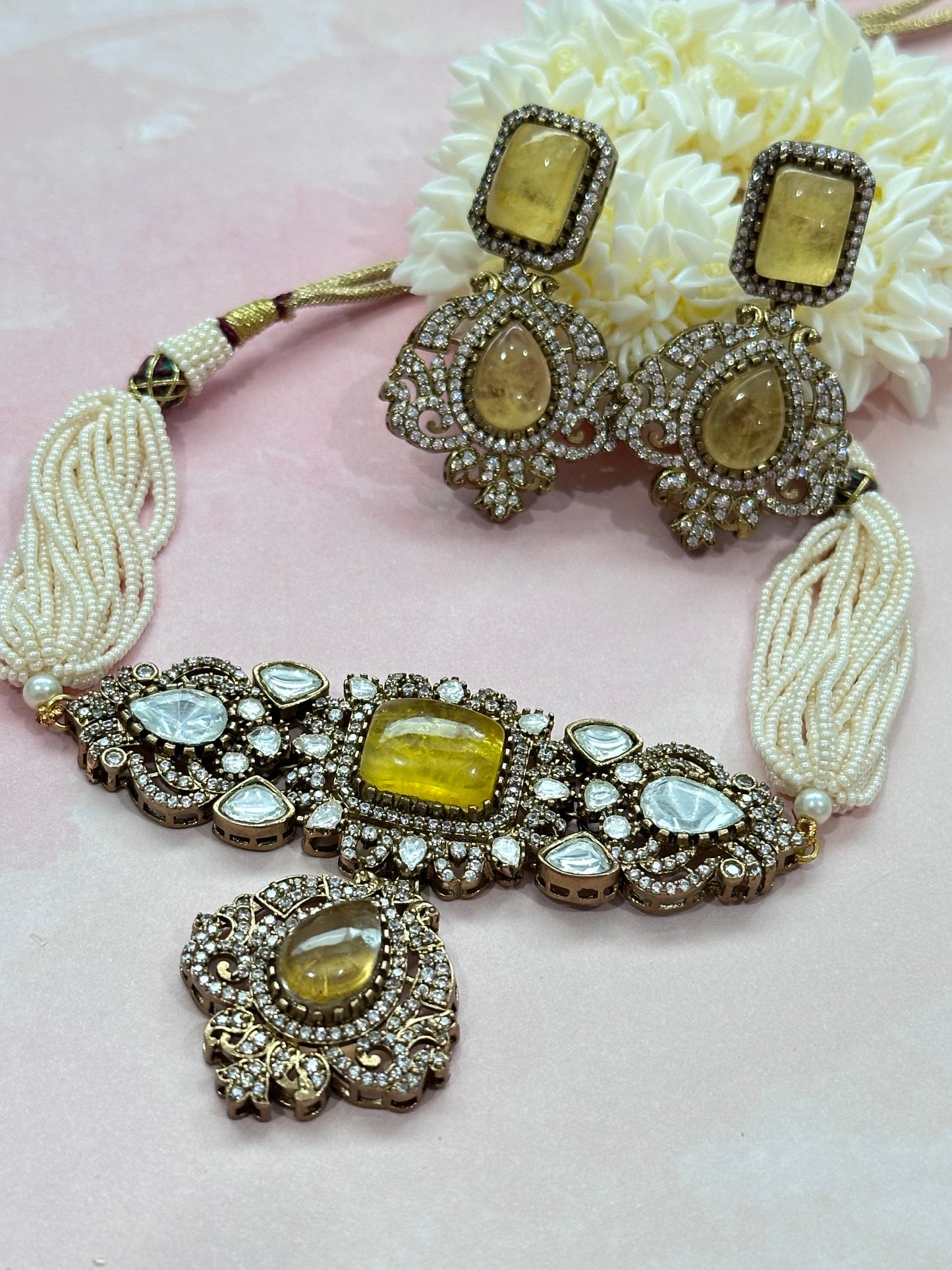 Royal Yellow Stone Set