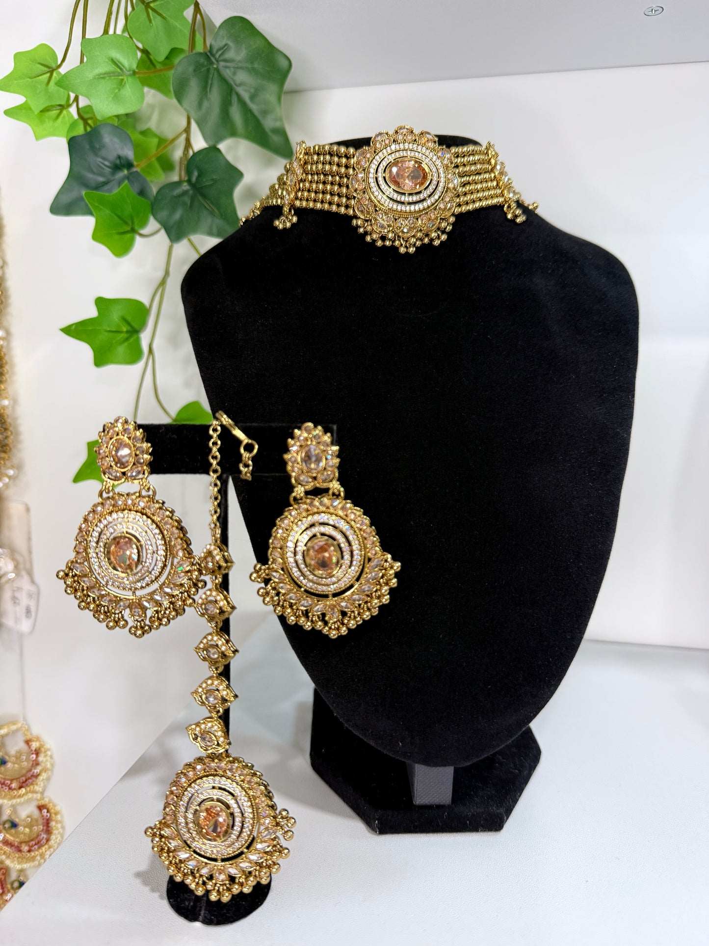 Champagne Stone Set