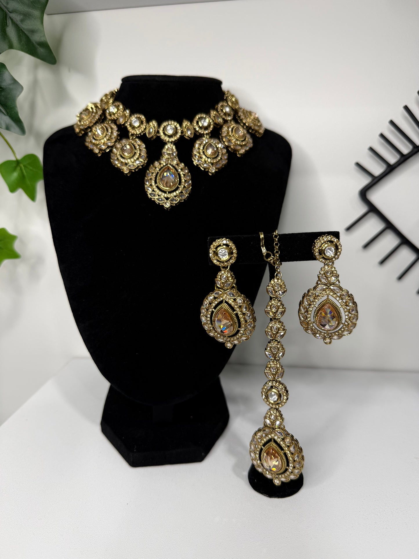 Champagne Stone Set with Tikka