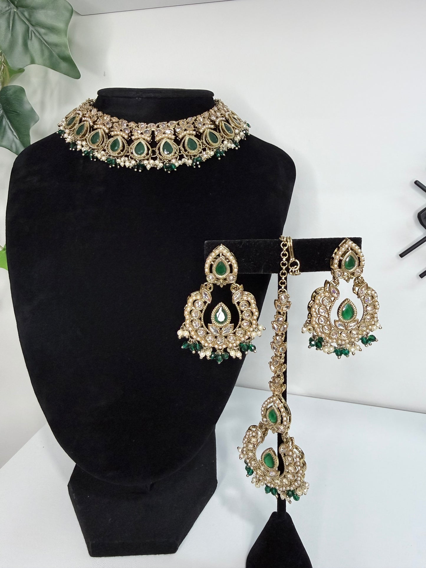 Green Stone Choker Set with Tikka