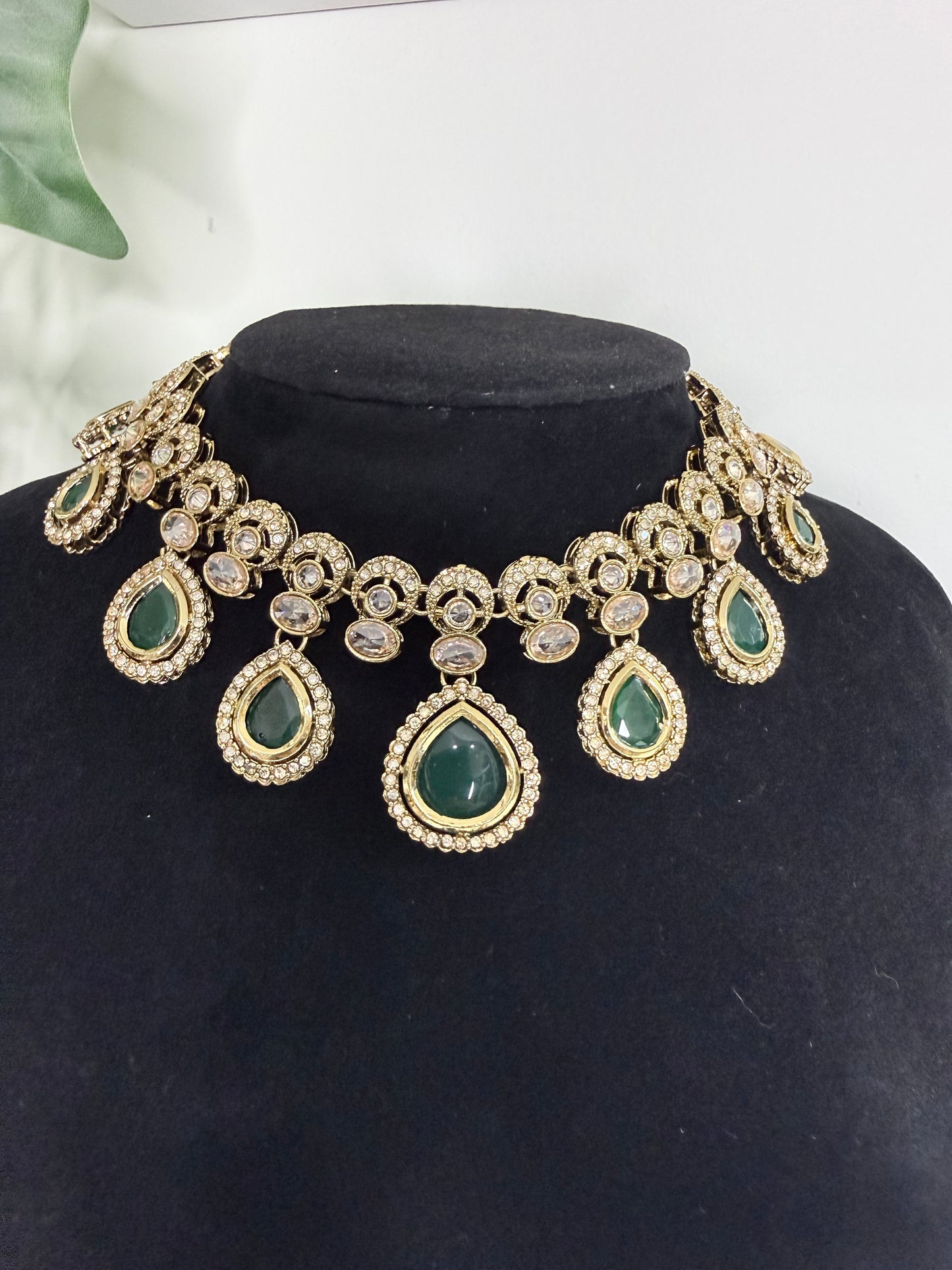 Green Stone Choker Gold Set with Tikka