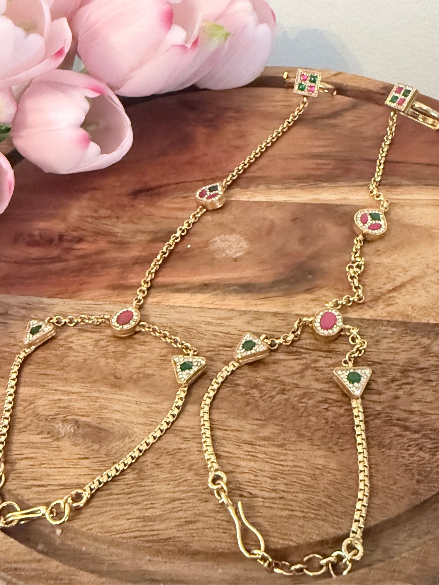 Delicate Gold, multi-color Hand-Piece