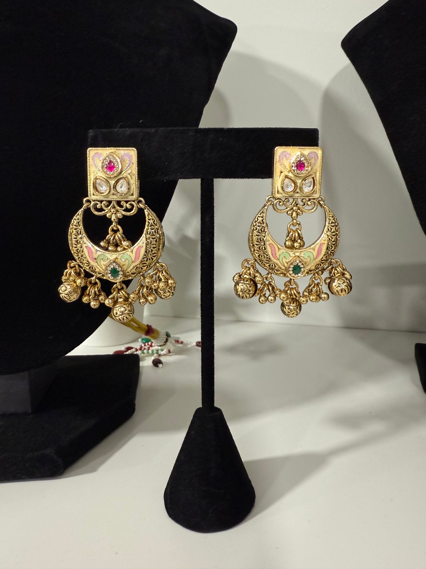 Meenakari/Enamel Chocker Set