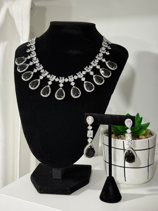 Black and Silver Set