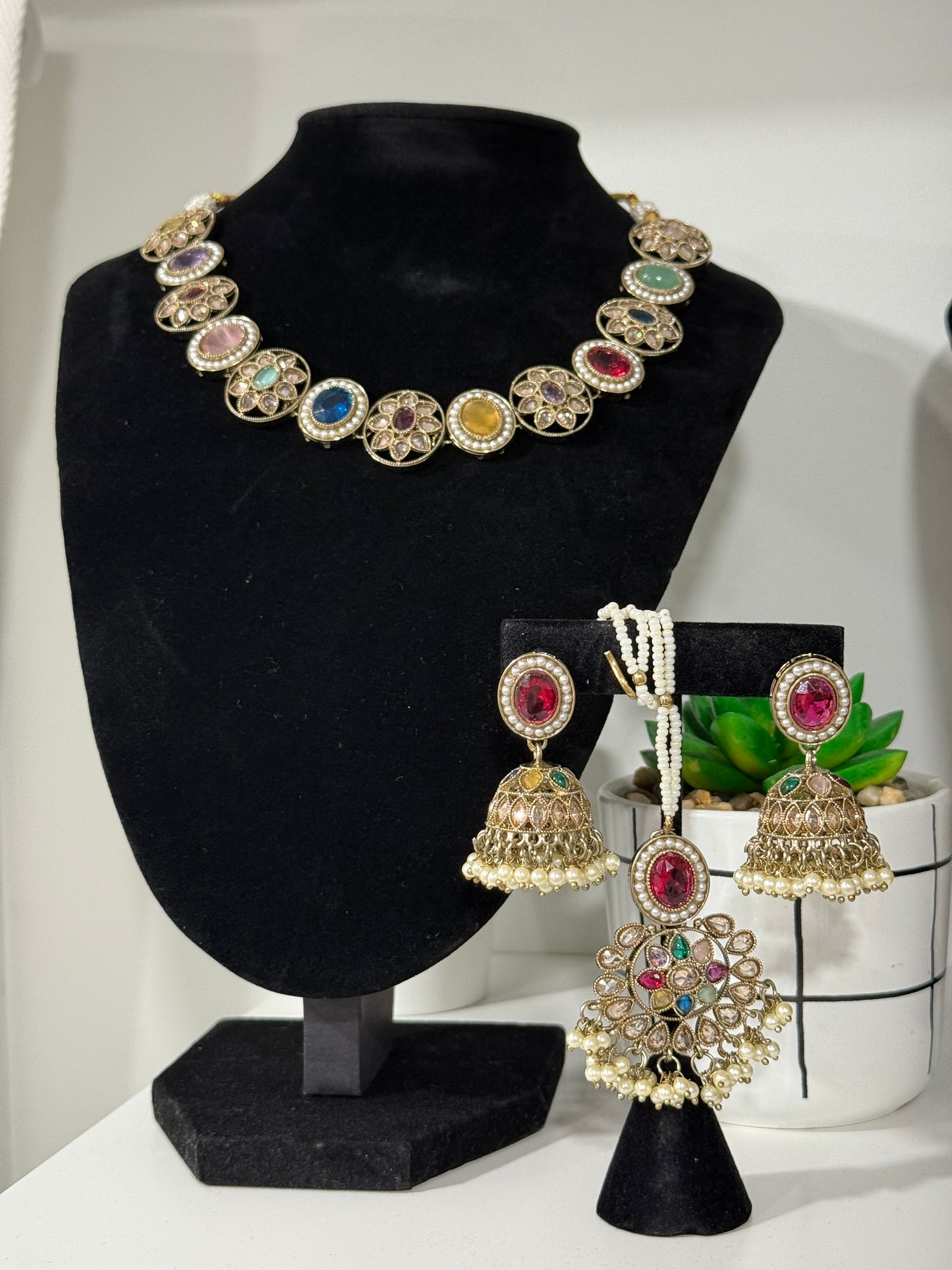Multi-Color Stone Set with Tikka