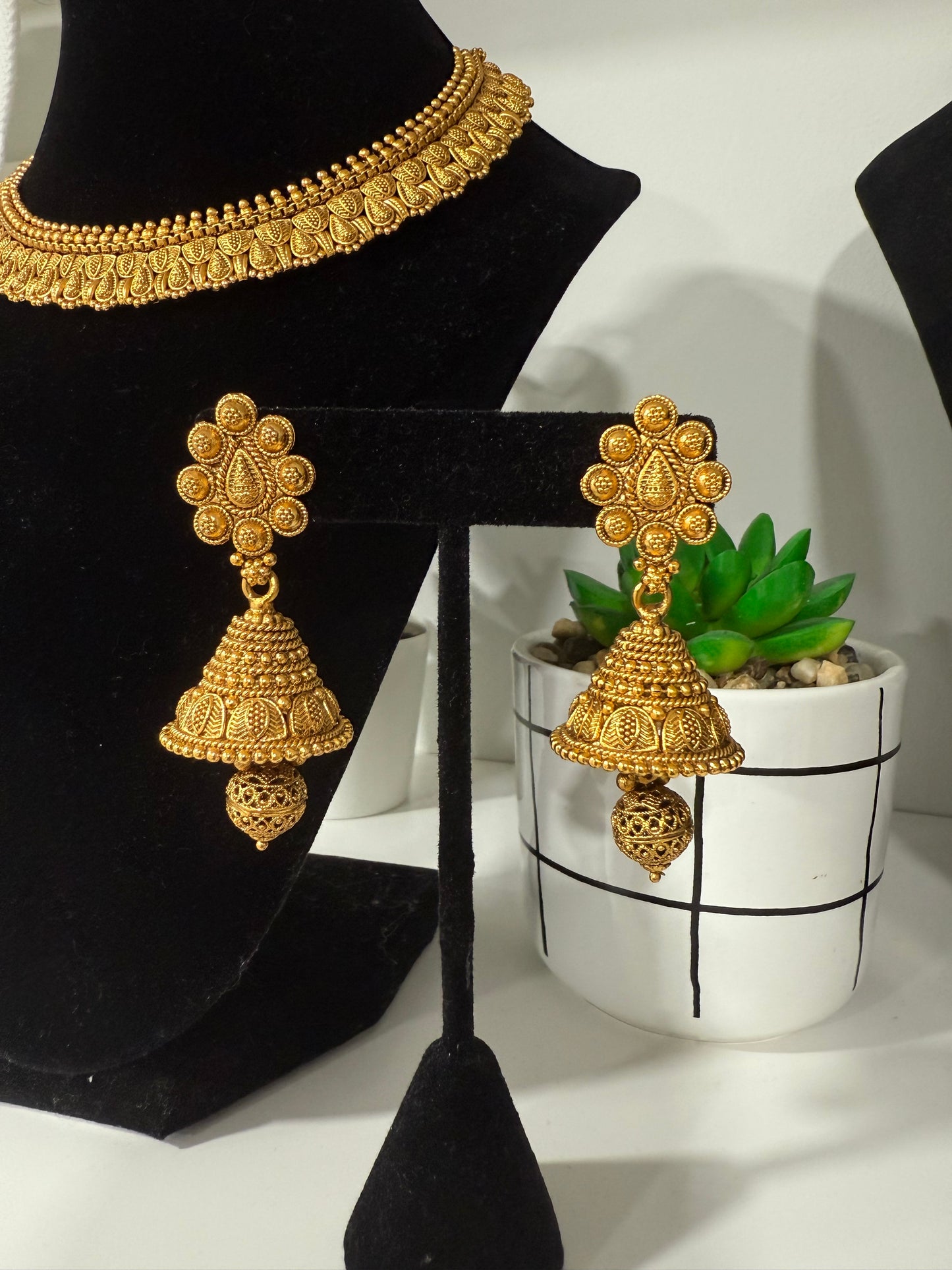 Gold-Like Set with Chumki Earrings