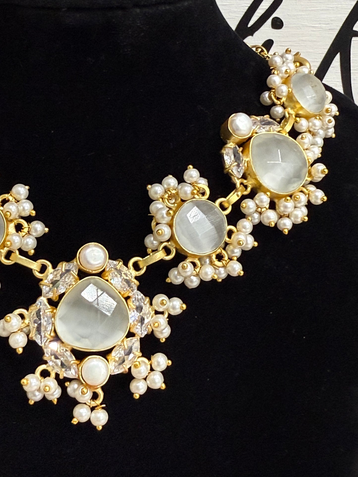 Stunning Stone Set