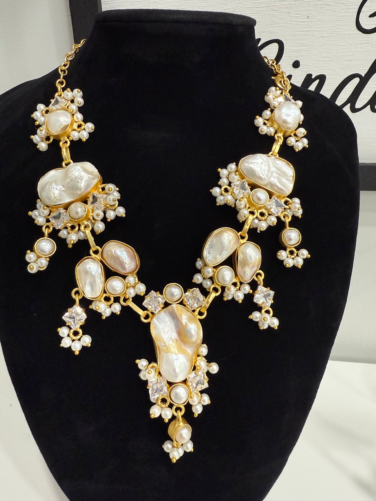Mother Of Pearl Stone Set
