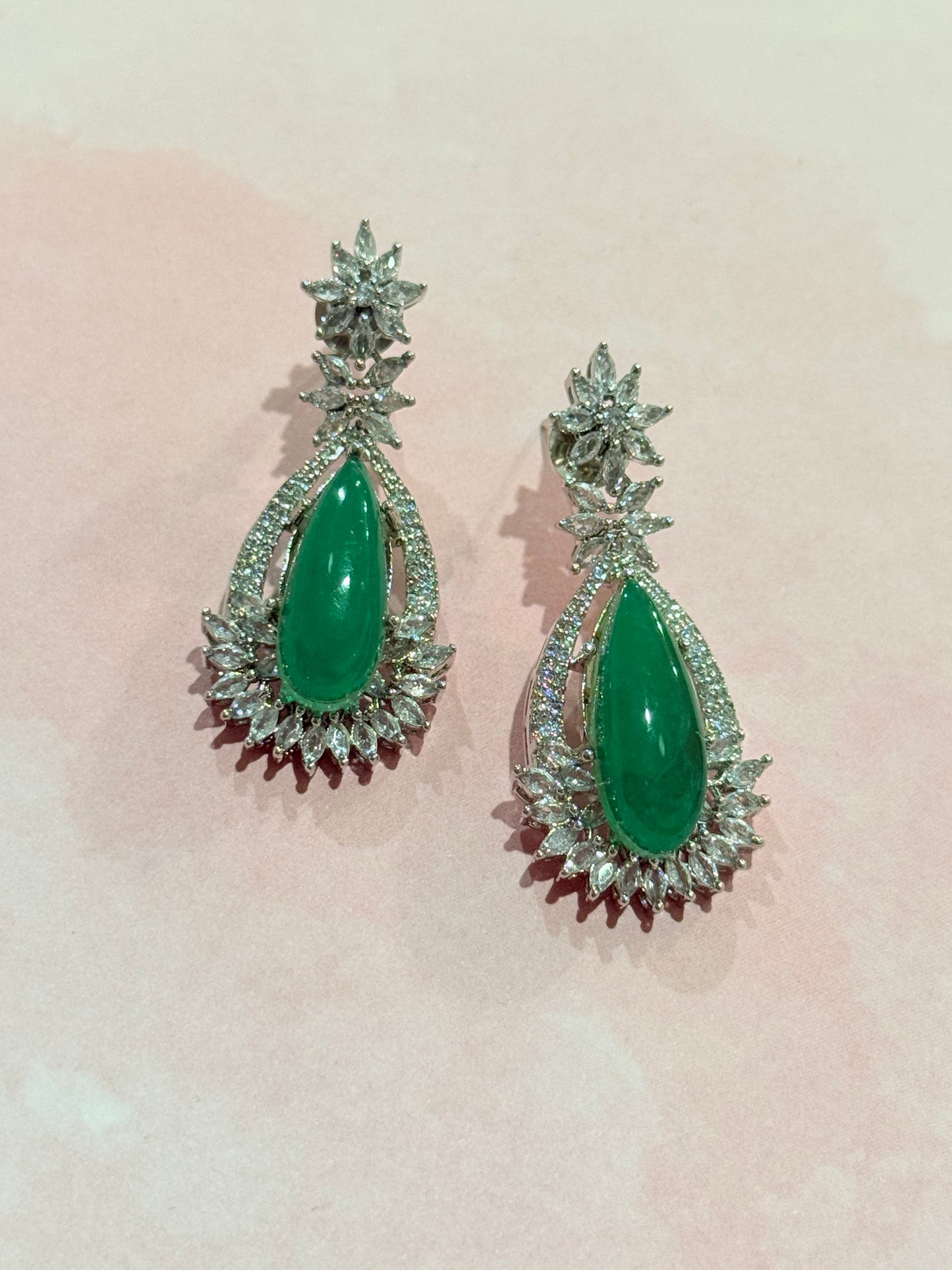 Silver & Green Pendant Drop Set