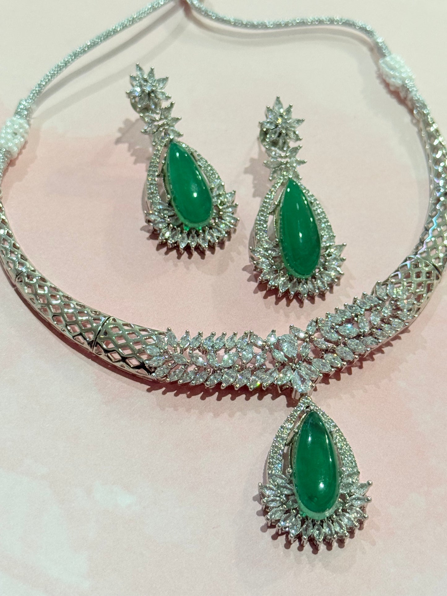 Silver & Green Pendant Drop Set