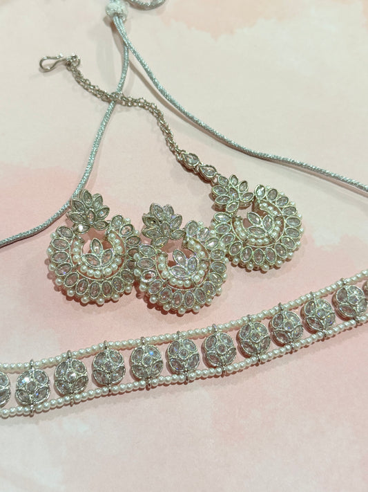 Silver and White Pearl Choker Set with Tikka