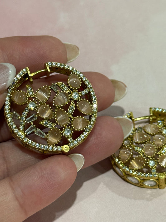 Peach Stone Valiyan/hoops