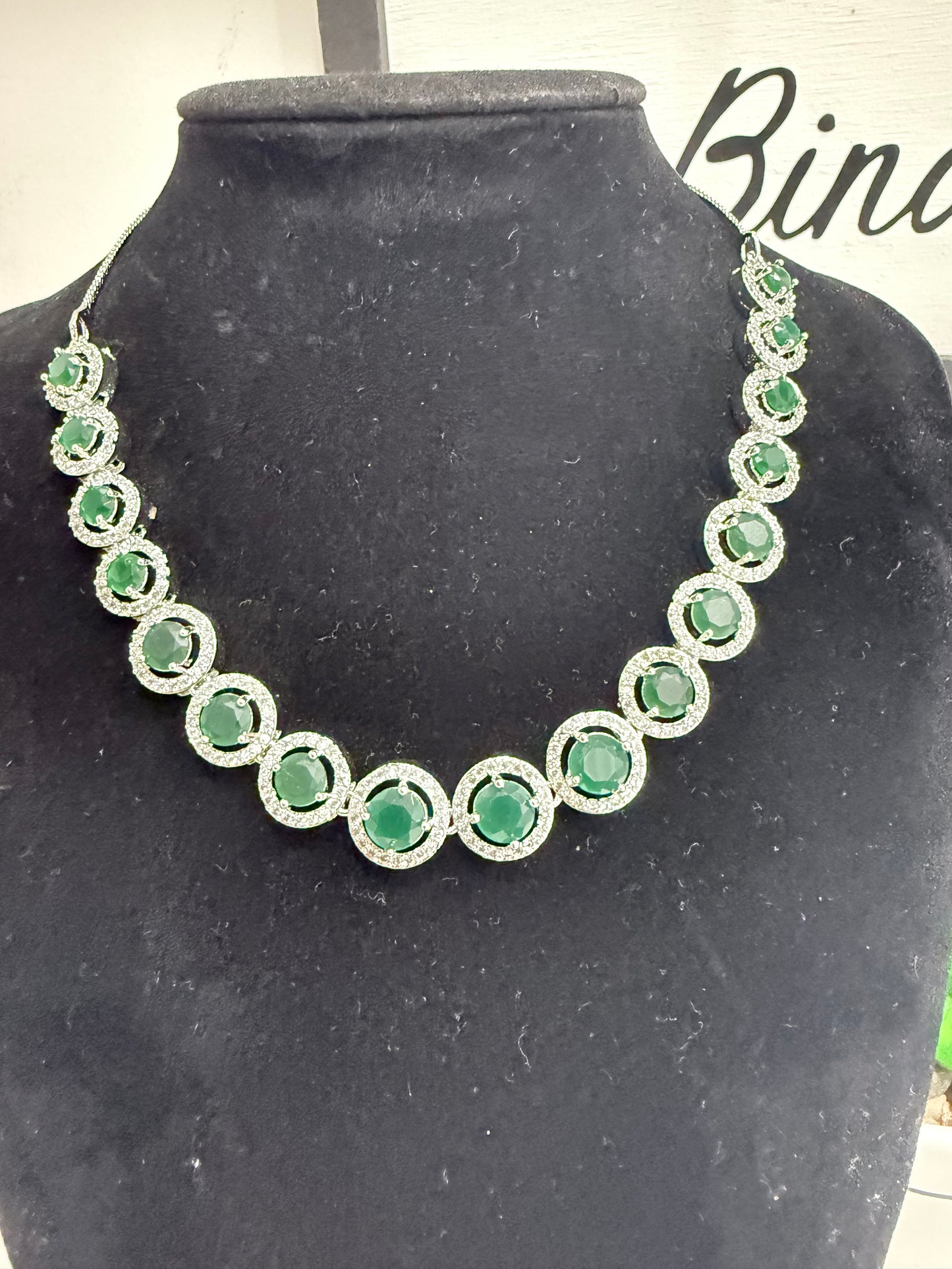 Silver Based Emerald Stone Set