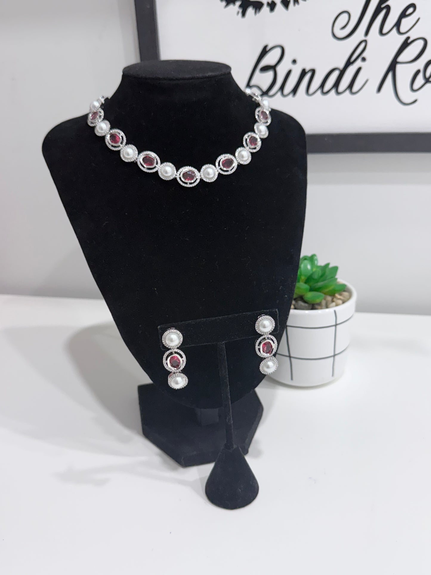 Silver Set with Pink Stones and Pearls
