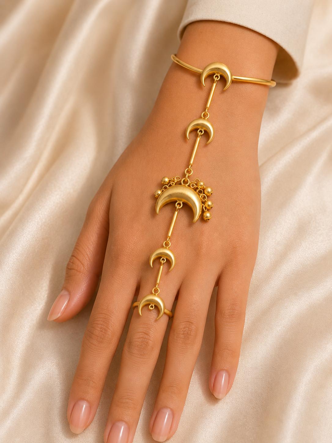 Trending Gold Hand-Piece